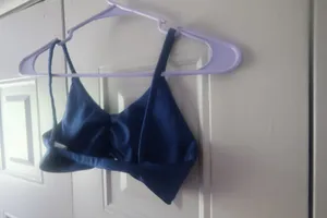 Ankley Fitness Fit Jump workout exercise sporty sports bra in navy blue and white size medium. thumbnail 6