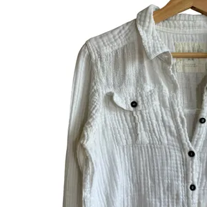 We The Free Gauze Button Down Shirt Medium White Womens Cotton Boho Top FLAW thumbnail 2