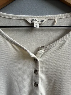 Toad&Co Piru Long Sleeve Henley Ecru Off White Cream Ribbed Top NWOT Size Medium thumbnail 4