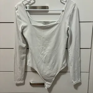 Aritzia Babaton White Sqaure Neck Bodysuit thumbnail 2