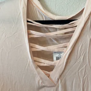 NWT Daytrip soft pink tee thumbnail 2
