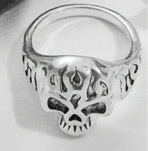 Women’s Stainless Steel Silver Ring Size 7 thumbnail 1