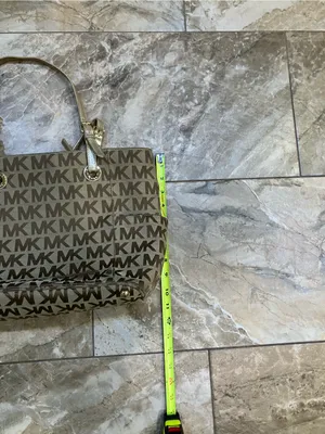 Michael Kors Jet Set Canvas Signature Tote Bag thumbnail 4