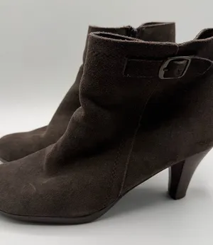 G.H. Bass Allure Brown Suede Ankle Boots Womens 8.5 Buckle 3” Heel W17248 thumbnail 1