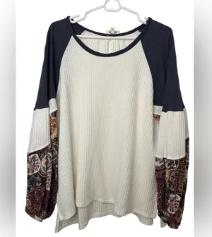 Umgee Floral Thermal Waffle Knit Peasant Boho Sweater NWOT thumbnail 1