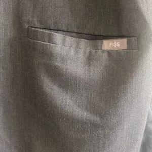 ✨Figs Casma Three-Pocket Scrub Sz XXL Top™ Graphite Grey✨ thumbnail 11
