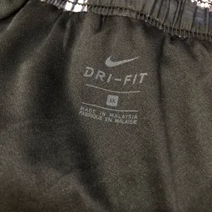 Nike Dri-Fit Tempo Running Shorts  thumbnail 5