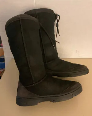 UGG women black suede Ul Tall Black Suede & Leather knee high Boots US 7 thumbnail 1