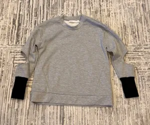 NEW ASOS women's size 6 gray/black cut-out sweater MSRP $49.99 thumbnail 1