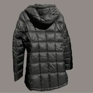 Hawke & Co‎ Performance Lightweight Water & Rain Resistant Size M thumbnail 2