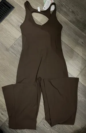 Amazon Jumpsuit thumbnail 2