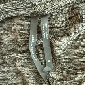 Anthropologie size medium Marled Silver Gray V-Neck Top thumbnail 4