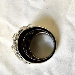 Silver tone rhinestone cocktail ring thumbnail 7