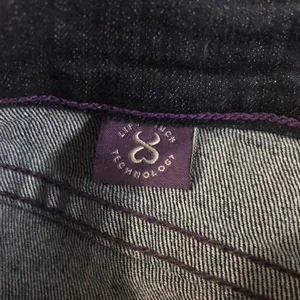 NYDJ Shorts Size 2 EUC thumbnail 3