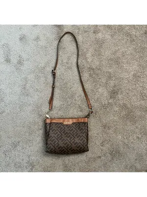 Ellen Tracy Signature Monogram Zip Medium Crossbody Bag Brown Faux Leather Purse thumbnail 2