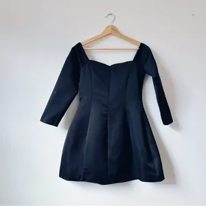 NEW Elliatt Women’s Vida Mini Dress Black Off Shoulder thumbnail 9