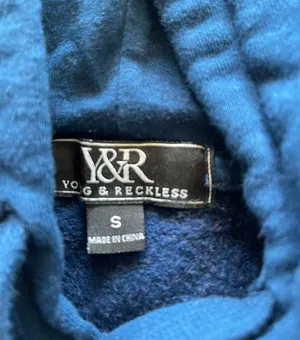 Young & reckless Hoodie thumbnail 2