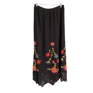 Double D Ranch Black Embroidered Floral Maxi Skirt Lace Hem size Medium thumbnail 2
