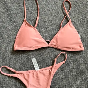 Brown triangle bikini set Size M thumbnail 2
