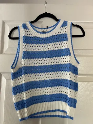 Vestique Blue and White Crochet Top thumbnail 4