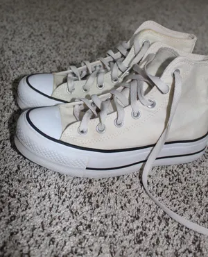 White Platform Converse High-Top thumbnail 1