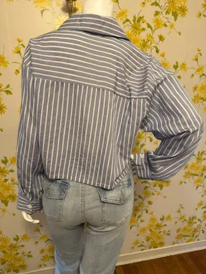 Lily Star Blue and White Striped Button-Front Crop Shirt size L thumbnail 6