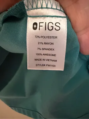 FIGS Casma Three Pocket Scrub‎ Top Green V-Neck FW1100 Size Small thumbnail 6