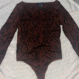 Forever 21 Long Sleeve Bodysuit thumbnail 2