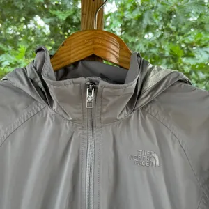 The North Face Women's Grey Hooded Rain Jacket Size S thumbnail 3