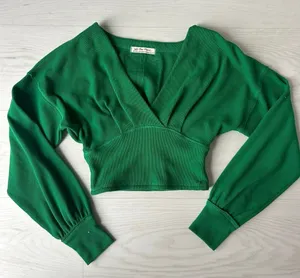 We the Free Kelly Green Cropped Wrap Top V-Neck Longsleeve Blouse Size XS thumbnail 1