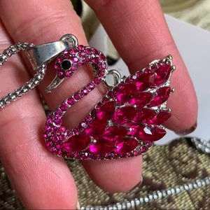 Beautiful GOLD PLATED Swan with pink/violet crystals pendant and chain thumbnail 5