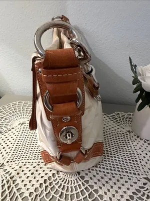 Vintage Carly Coach Signature Cream Canvas and Brown Leather Shoulder Bag thumbnail 3