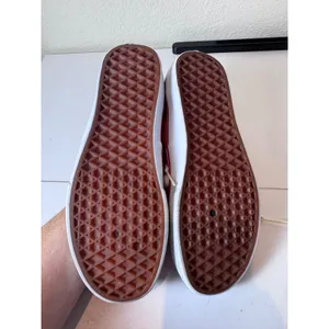 Vans Y2K‎ Low Top Sneakers Women 7 Canvas Lace Up Skater Minimalist Indie Red thumbnail 3