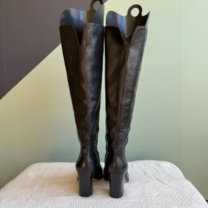 Saks 5th Avenue Sammie Black Leather Knee High Boots Sz 6 New and Unworn thumbnail 5