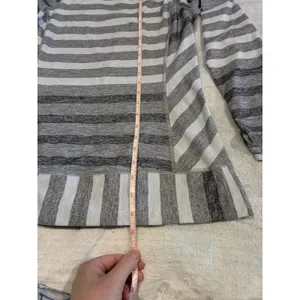 Lululemon Swiftly Tech Long Sleeve Top Womens Gray White Stripe Athletic 8 thumbnail 4