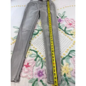 Levis Super Skinny Grey Denim‎ Jeans W24 L30 Mid Rise 11997-0214 thumbnail 3
