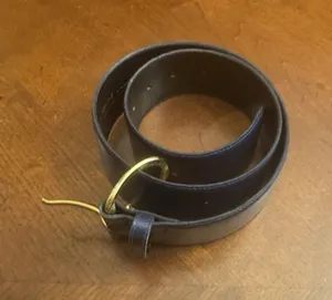 Accessory Lady Navy Blue Leather Belt Size M with Gold Tone Accent Buckle thumbnail 1