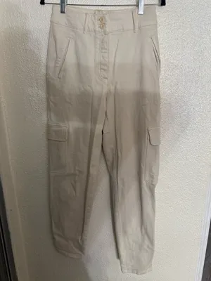 Aritzia Wilfred Free Modern Cargo Pant Cream Straight-Leg Cargo Pants size 4 thumbnail 3