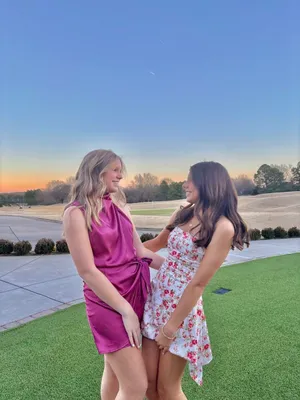 Boutique Formal dress thumbnail 5