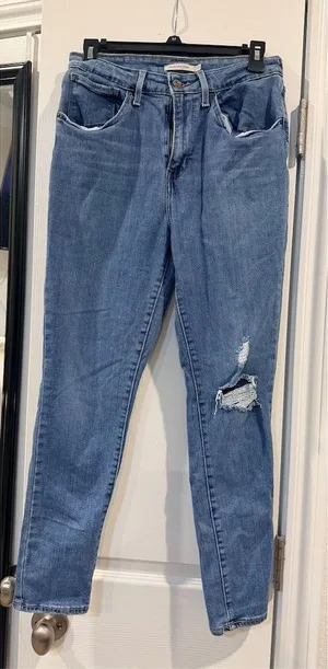 Levi's 721 High Rise Skinny Jeans Women's waist Size 30 Medium Blue Distressed thumbnail 1