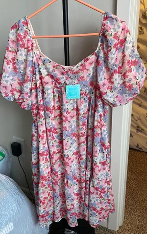 Short Floral Dress Multi Size L thumbnail 1