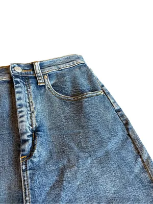 Wilfred Free Aritzia Denim Skirt Tanit Medium Wash Raw Hem Casual Size 6 NWT thumbnail 6