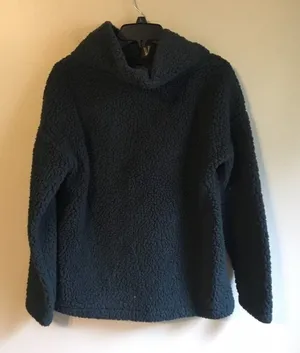 A new‎ day medium sweater thumbnail 1