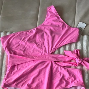 NWT Lillusory One-Shoulder Pink Swimsuit thumbnail 2