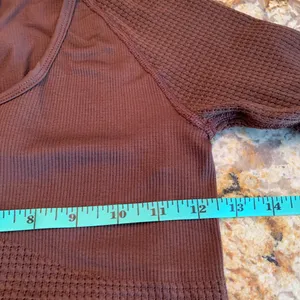 NWT Free People Movement Bail Out Long Sleeve Layer Crop Top Cocoa Brown XS/S thumbnail 9