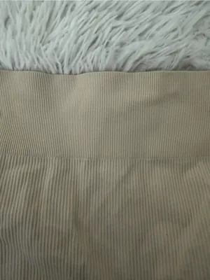 Seamless Ribbed Tummy Control Compression Shorts Size L Nude Tan Size L thumbnail 3