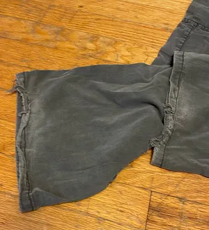 Black American Eagle Cargo Pants thumbnail 2