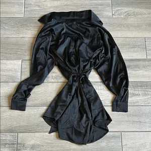 White Fox Boutique Black Long Sleeve Dress with Belted Wrap Design thumbnail 4