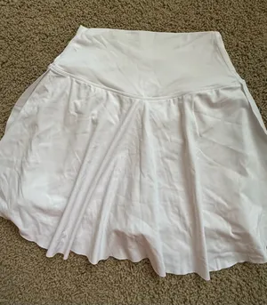 Halara White Women's Tennis Skirt- V waist thumbnail 1