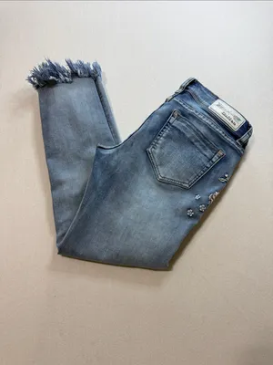 Grace Light Blue Cropped Embroidered Frayed Hem Jeans thumbnail 6